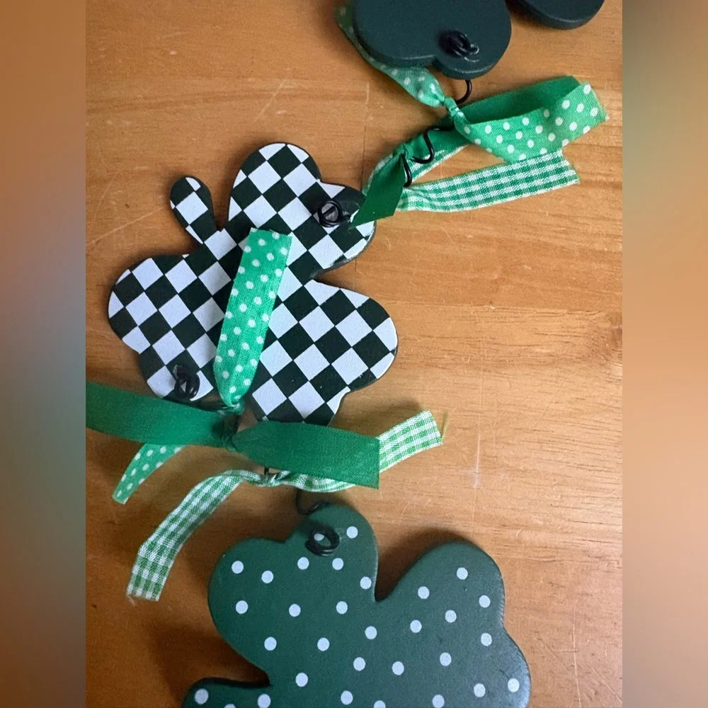 St. Patrick’s Day garland
